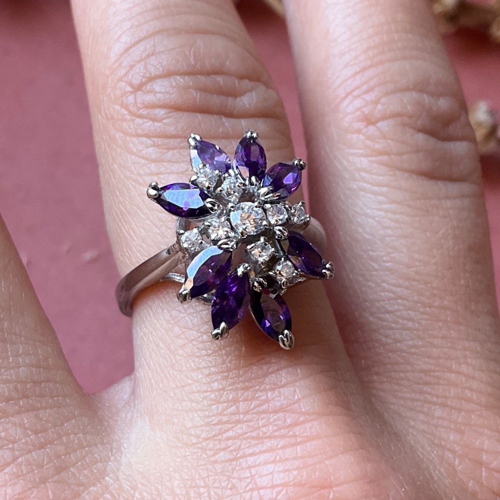 💜 18k White Gold EP Amethyst Ring
